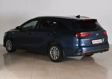 Kia Ceed Вид 3
