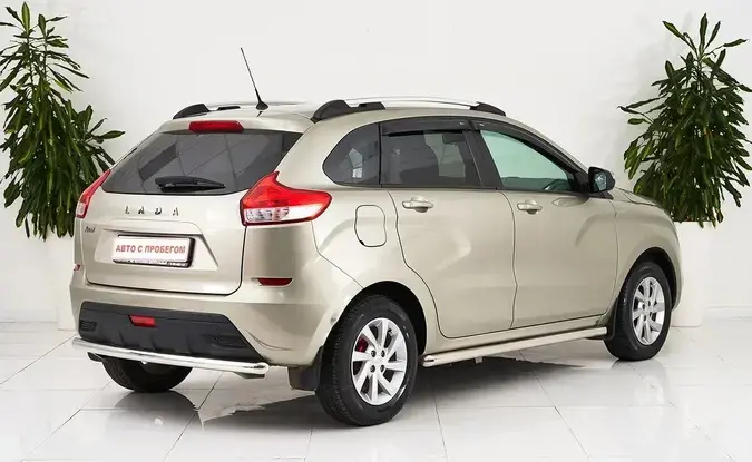 Lada XRAY