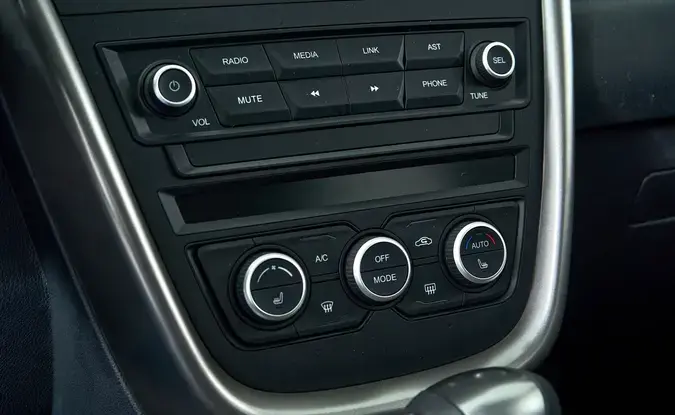 Faw Besturn X80