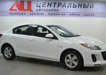 Mazda 3 Вид 3