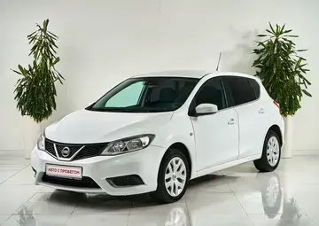 Nissan Tiida Вид 1