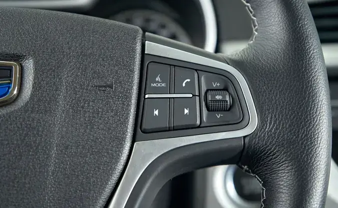 Geely Atlas