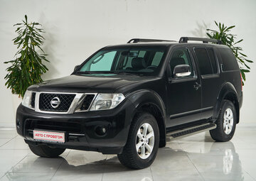 Nissan Pathfinder Вид 1