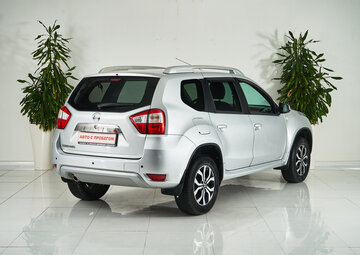 Nissan Terrano Вид 5