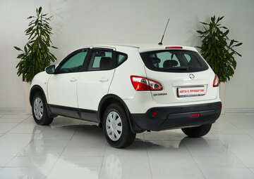Nissan Qashqai Вид 4