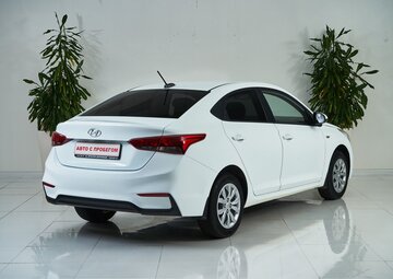 Hyundai Solaris Вид 5