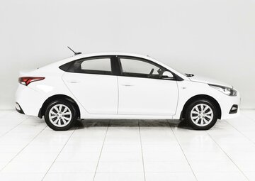 Hyundai Solaris Вид 5