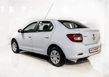 Renault Logan Вид 2