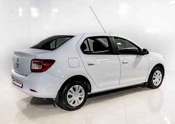 Renault Logan Вид 4