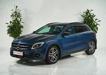 Mercedes benz GLA Вид 1