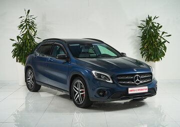Mercedes benz GLA Вид 3