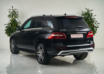 Mercedes benz M-Класс Вид 4