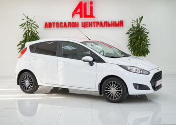 Ford Fiesta Вид 3