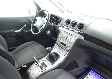 Ford Galaxy Вид 5