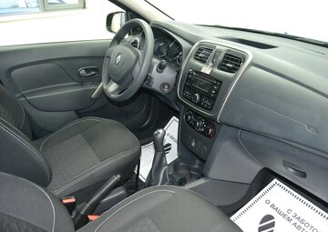 Renault Logan Вид 5