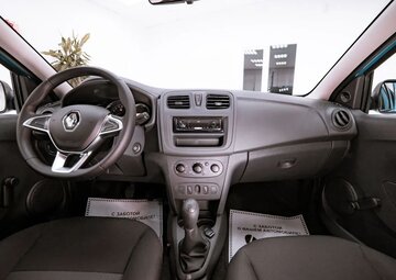 Renault Logan Вид 5